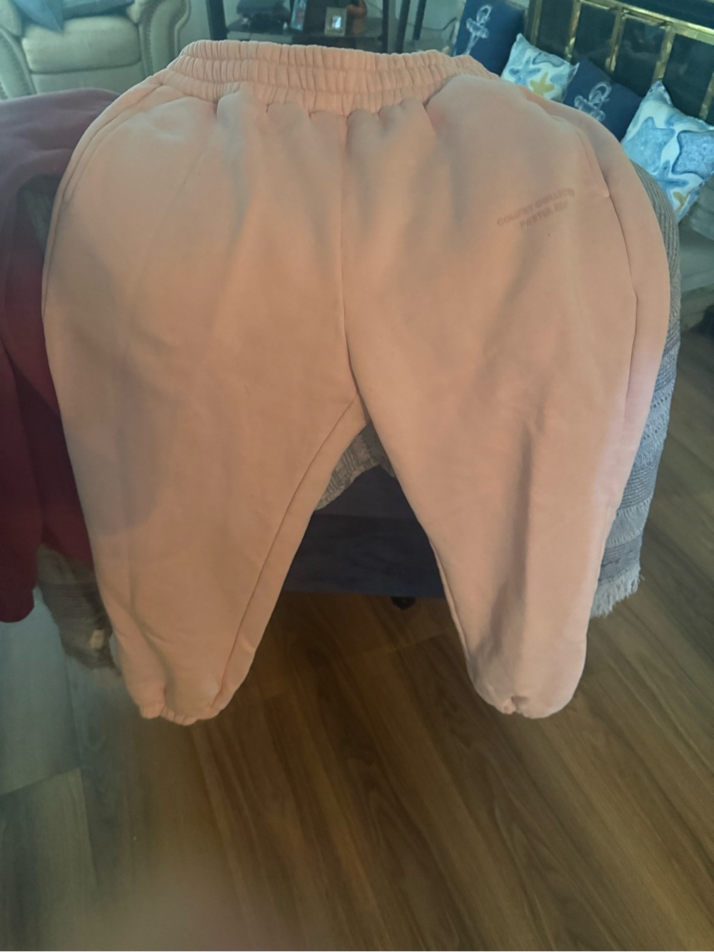 Comfrt minimalist sweatpants berry and pastel pink size large - Picture 4 of 5